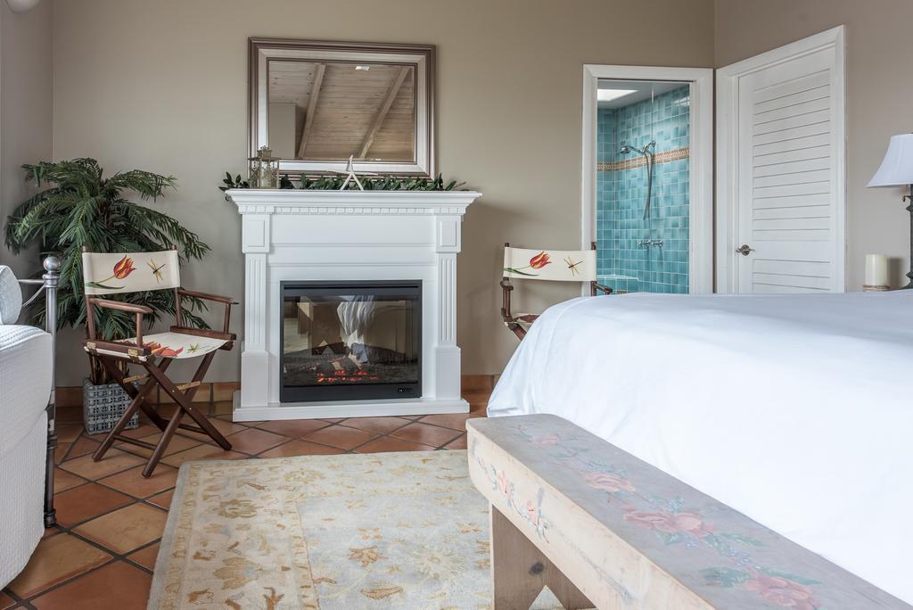 Kate Stanton Inn エンシニータス エクステリア 写真